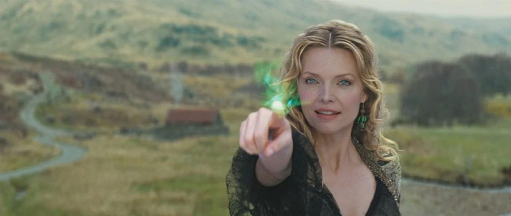 Lamia (Michelle Pfeiffer) casts a spell in the countryside so that she can locate the star.