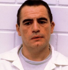 Now THAT’S What I Call a “Cell Phone:” Brian Cox’s Hannibal Lecktor