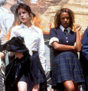 Loving and Cruel: The Craft and the Mean Streak in 90s Teen Movies